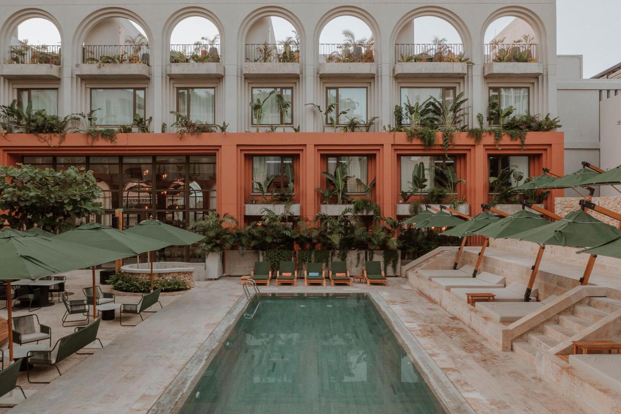 Hotel Osh