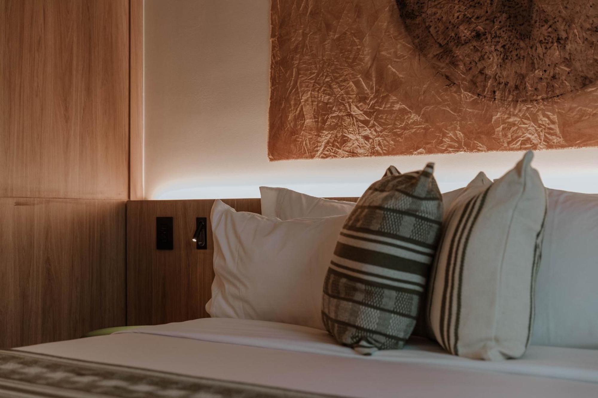 Hotel Osh 5*